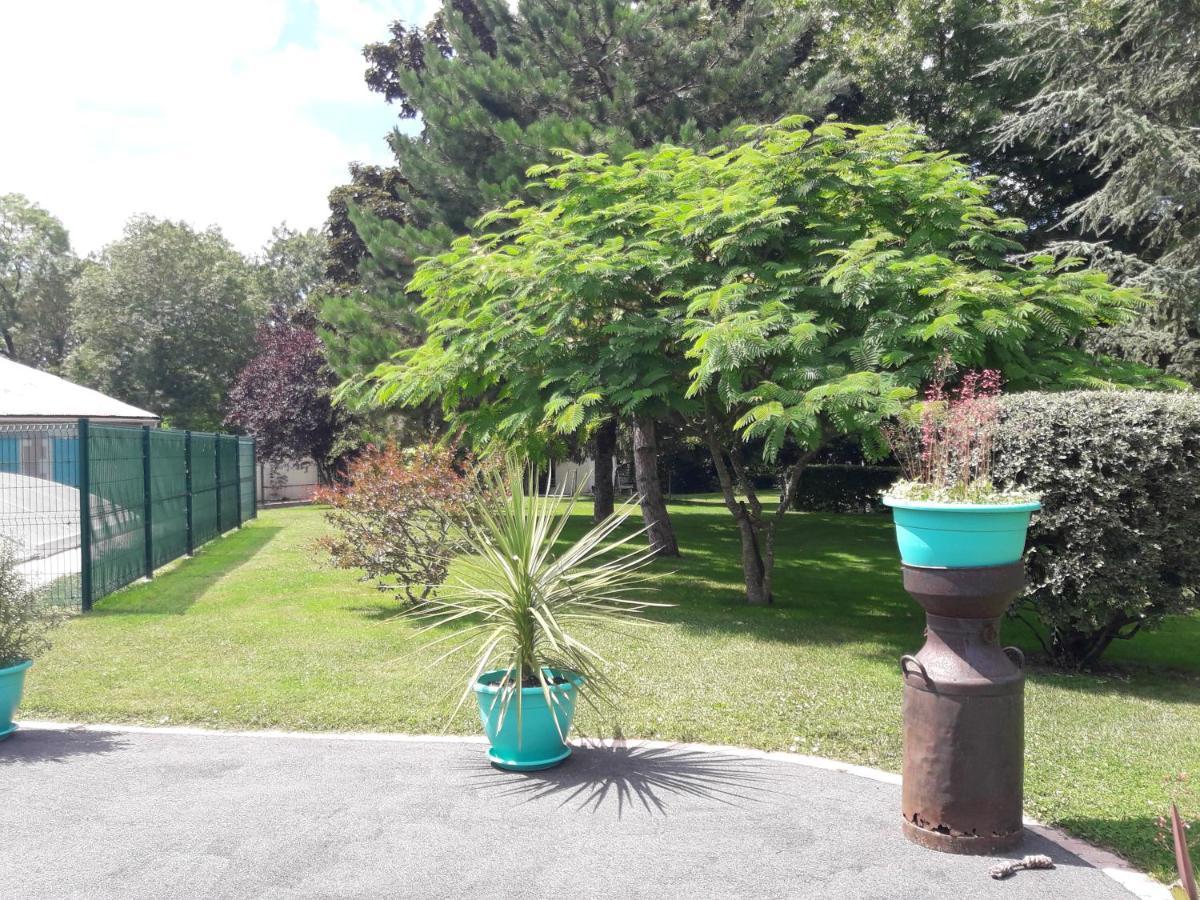 Logis De Lange Studio 2 P Saint-Hilaire-la-Palud Exterior photo